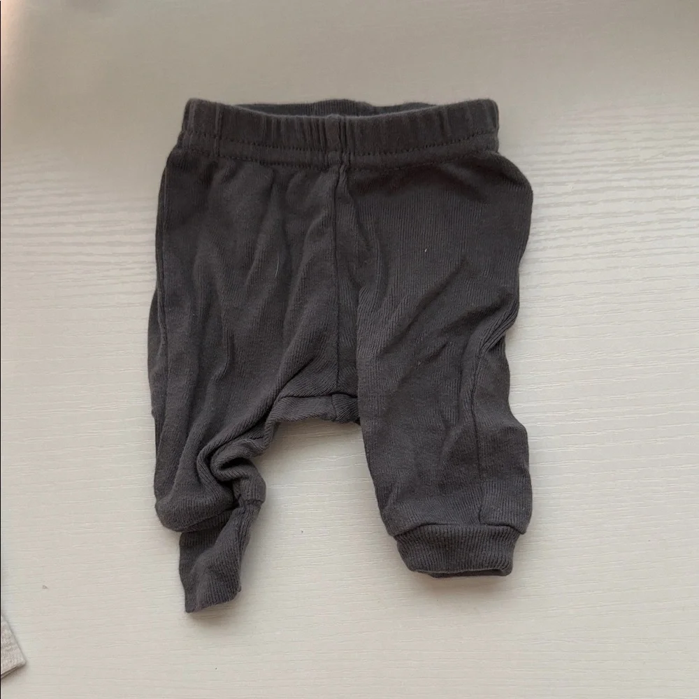 CARTERS Neutral Baby Pants Set - Light Gray & Charcoal - Picture 3 of 3